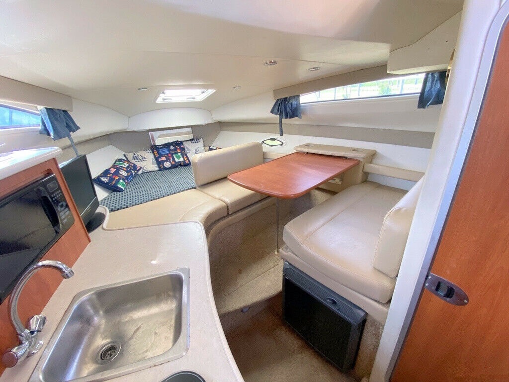 2005 Bayliner 275 SB